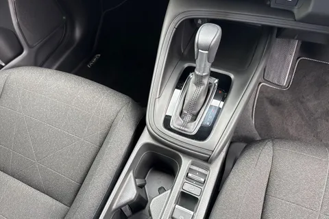 GY73WTC Honda HR-V 1.5 eHEV Elegance 5dr CVT Thumbnail #23