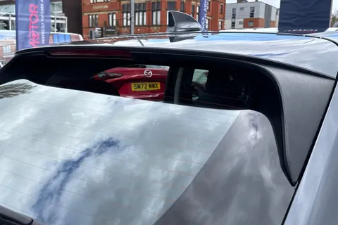 GY73WTC Honda HR-V 1.5 eHEV Elegance 5dr CVT Thumbnail #29