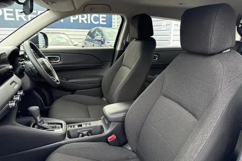 GY73WTC Honda HR-V 1.5 eHEV Elegance 5dr CVT Thumbnail #32