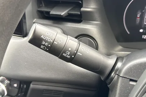 GY73WTC Honda HR-V 1.5 eHEV Elegance 5dr CVT Thumbnail #43