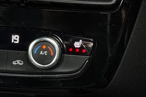 PF21DDE Vauxhall Mokka 1.2 Turbo SRi Euro 6 (s/s) 5dr Thumbnail #39