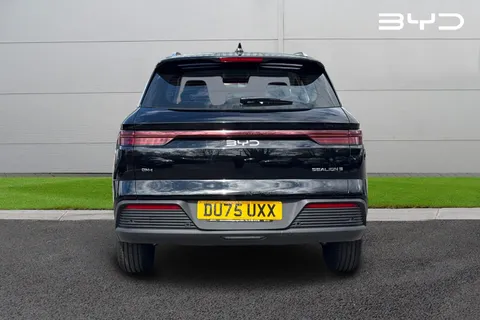 DU75UXX BYD Sealion 5 1.5 18.3kWh Design SUV 5dr Petrol Plug-in Hybrid CVT Auto Euro 6 (s/s) (212 ps) Thumbnail #5