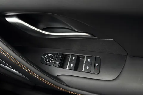 DU75UXX BYD Sealion 5 1.5 18.3kWh Design SUV 5dr Petrol Plug-in Hybrid CVT Auto Euro 6 (s/s) (212 ps) Thumbnail #18