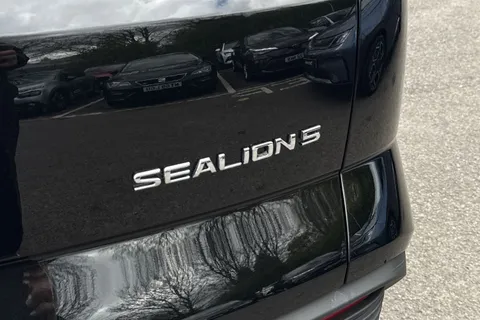 DU75UXX BYD Sealion 5 1.5 18.3kWh Design SUV 5dr Petrol Plug-in Hybrid CVT Auto Euro 6 (s/s) (212 ps) Thumbnail #28