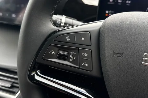 DU75UXX BYD Sealion 5 1.5 18.3kWh Design SUV 5dr Petrol Plug-in Hybrid CVT Auto Euro 6 (s/s) (212 ps) Thumbnail #32