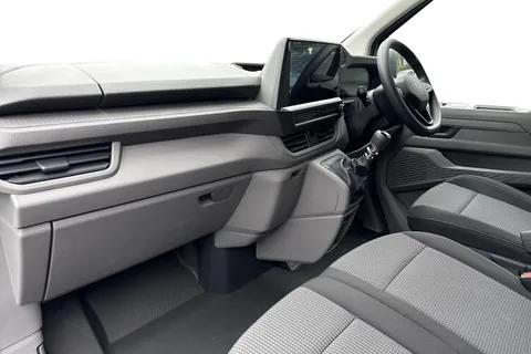 PK26AFY Volkswagen Transporter 2.0 TDI 110 Commerce Van Thumbnail #15