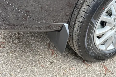 PK26TZS Volkswagen Transporter 2.0 TDI 150 Commerce Pro Kombi Van 4MOTION Auto Thumbnail #30