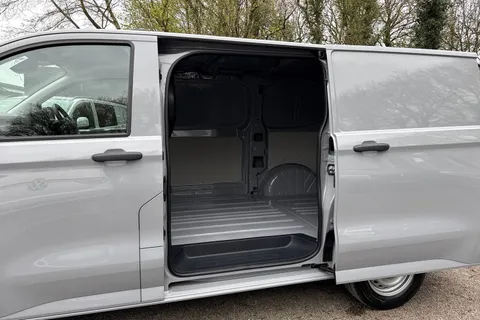 PK26AFY Volkswagen Transporter 2.0 TDI 110 Commerce Van Thumbnail #33