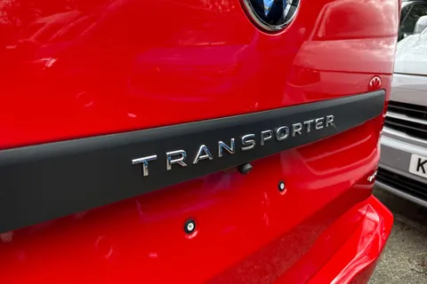PK26UEB Volkswagen Transporter 2.0 TDI 150 Commerce Pro Van 4MOTION Auto Thumbnail #30