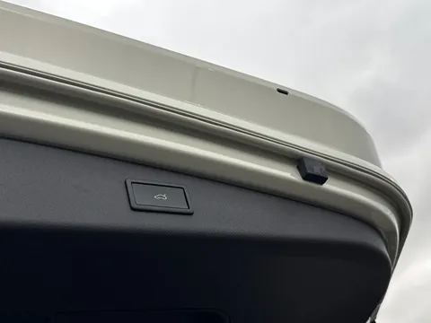 31 of 48 for CUPRA Leon 1.5 eTSI 150 V2 5dr ** DELIVERY MILEAGE**