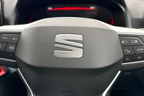 KR75YFX SEAT Ibiza 1.0 TSI FR DSG Euro 6 (s/s) 5dr Thumbnail #40