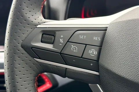 KR75YFX SEAT Ibiza 1.0 TSI FR DSG Euro 6 (s/s) 5dr Thumbnail #41