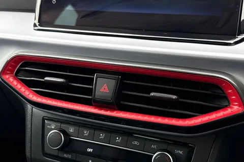 KR75YFX SEAT Ibiza 1.0 TSI FR DSG Euro 6 (s/s) 5dr Thumbnail #43