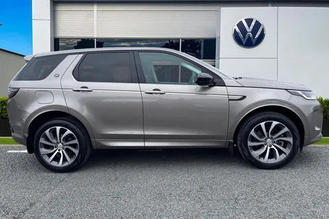 3 of 62 for Land Rover Discovery Sport 2.0 D200 MHEV R-Dynamic HSE Auto 4WD Euro 6 (s/s) 5dr