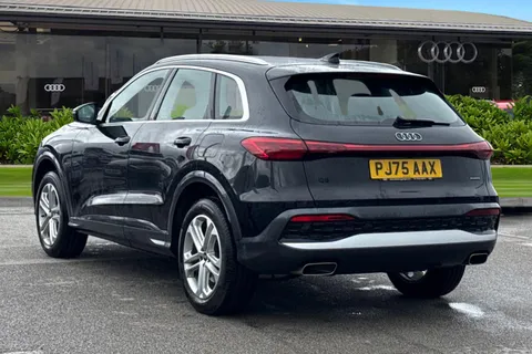 PJ75AAX Audi Q5 SUV Sport e-hybrid quattro 299 PS S tronic Thumbnail #3
