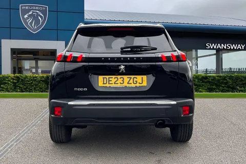 DE23ZGJ PEUGEOT 2008 1.2 PureTech Allure Premium + Euro 6 (s/s) 5dr Thumbnail #5