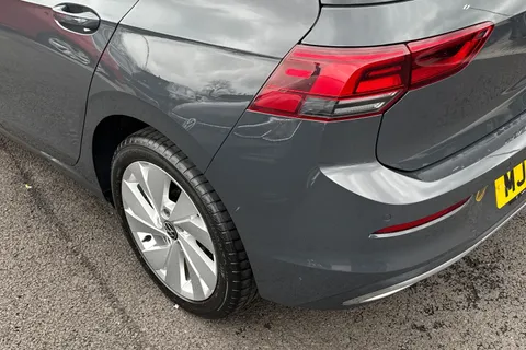MJ70NLX Volkswagen Golf 1.5 TSI Style 5dr Thumbnail #9