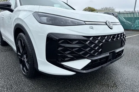  Volkswagen T-Roc 1.5 eTSI MHEV R-Line DSG Euro 6 (s/s) 5dr Thumbnail #9