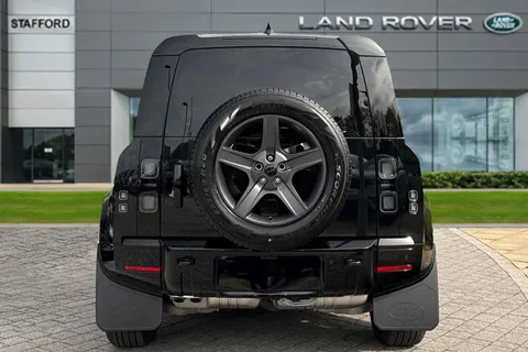  Land Rover Defender 110 3.0 D250 MHEV X-Dynamic SE Auto 4WD Euro 6 (s/s) 5dr Thumbnail #7