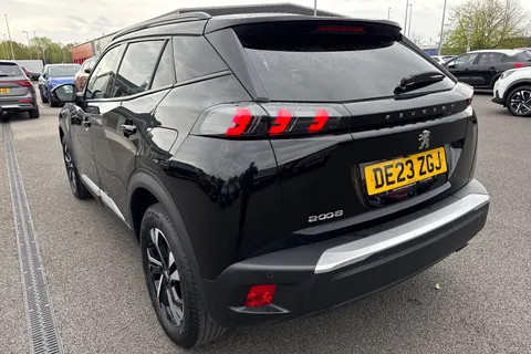 DE23ZGJ PEUGEOT 2008 1.2 PureTech Allure Premium + Euro 6 (s/s) 5dr Thumbnail #9