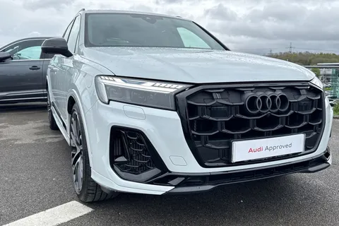 PK75YCZ Audi SQ7 SUV  Vorsprung TFSI  507 PS tiptronic Thumbnail #9