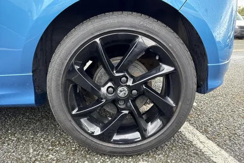 BV68EKD Vauxhall Corsa 1.4i ecoTEC SRi VX Line Nav Black Euro 6 3dr Thumbnail #12