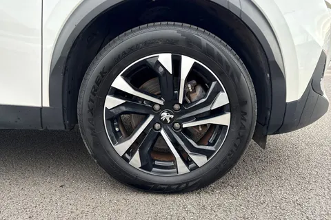 SA22NCN PEUGEOT e-2008 50kWh Allure Premium Auto 5dr (7kW Charger) Thumbnail #11