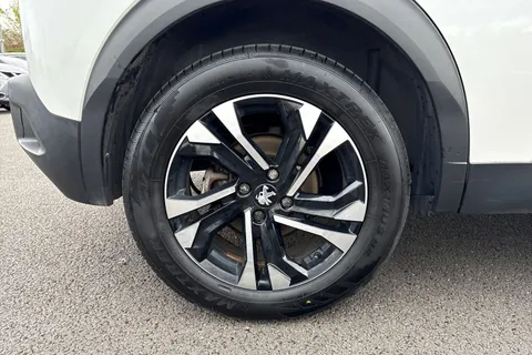 SA22NCN PEUGEOT e-2008 50kWh Allure Premium Auto 5dr (7kW Charger) Thumbnail #12