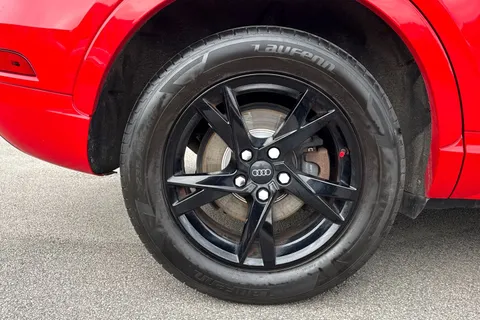 YY18RXH Audi Q3 1.4 TFSI CoD Sport Euro 6 (s/s) 5dr Thumbnail #12