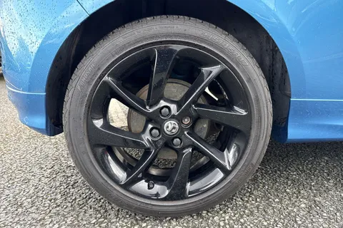 BV68EKD Vauxhall Corsa 1.4i ecoTEC SRi VX Line Nav Black Euro 6 3dr Thumbnail #14