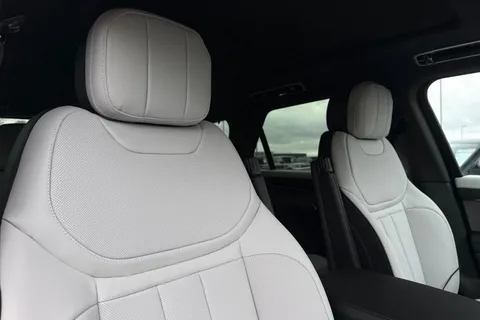  Land Rover Range Rover Sport 3.0 D300 MHEV Dynamic SE Auto 4WD Euro 6 (s/s) 5dr Thumbnail #11