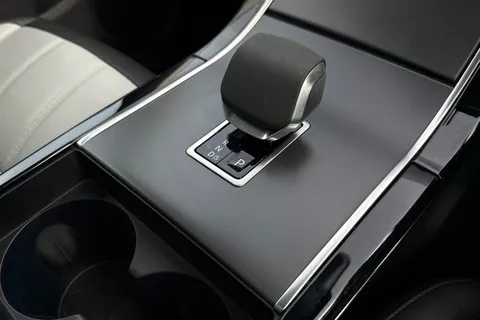 KY24GPK Land Rover Range Rover Evoque 2.0 D200 Dynamic HSE 5dr Thumbnail #15