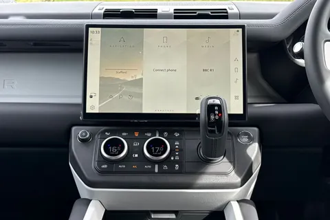  Land Rover Defender 110 3.0 D250 MHEV X-Dynamic SE Auto 4WD Euro 6 (s/s) 5dr Thumbnail #15