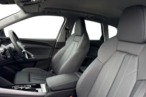 PJ75AAX Audi Q5 SUV Sport e-hybrid quattro 299 PS S tronic Thumbnail #16