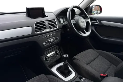 YY18RXH Audi Q3 1.4 TFSI CoD Sport Euro 6 (s/s) 5dr Thumbnail #16