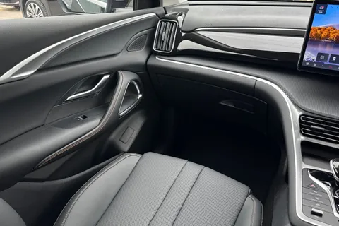  BYD Sealion 5 1.5 18.3kWh Design CVT Auto Euro 6 (s/s) 5dr Thumbnail #15