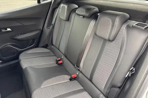 SA22NCN PEUGEOT e-2008 50kWh Allure Premium Auto 5dr (7kW Charger) Thumbnail #20