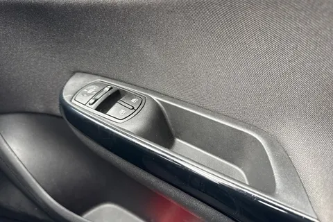 BV68EKD Vauxhall Corsa 1.4i ecoTEC SRi VX Line Nav Black Euro 6 3dr Thumbnail #22