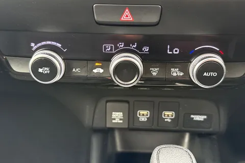 OU23YMJ Honda Jazz 1.5 i-MMD Hybrid SR 5dr eCVT Thumbnail #22