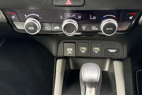 ML23LVC Honda Jazz 1.5 i-MMD Hybrid Crosstar EX 5dr eCVT Thumbnail #22