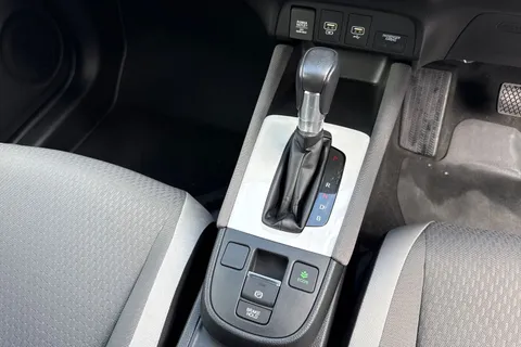 MV23UJF Honda Jazz 1.5 i-MMD Hybrid Crosstar EX 5dr eCVT Thumbnail #23