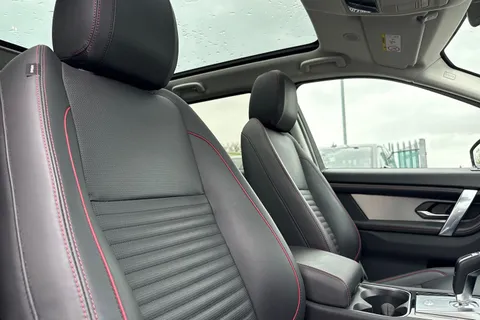 24 of 62 for Land Rover Discovery Sport 2.0 D200 MHEV R-Dynamic HSE Auto 4WD Euro 6 (s/s) 5dr