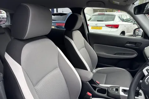 ML23LVC Honda Jazz 1.5 i-MMD Hybrid Crosstar EX 5dr eCVT Thumbnail #25