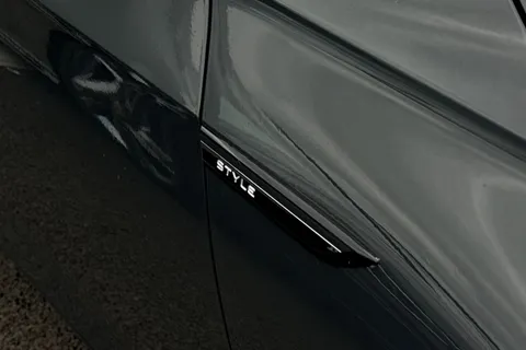 MJ70NLX Volkswagen Golf 1.5 TSI Style 5dr Thumbnail #29