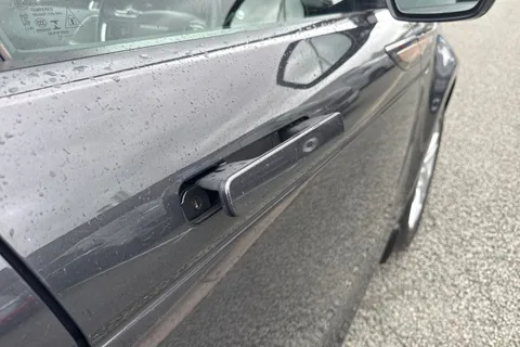 DX23RPV Land Rover Range Rover Evoque 2.0 D200 MHEV R-Dynamic S Auto 4WD Euro 6 (s/s) 5dr Thumbnail #29