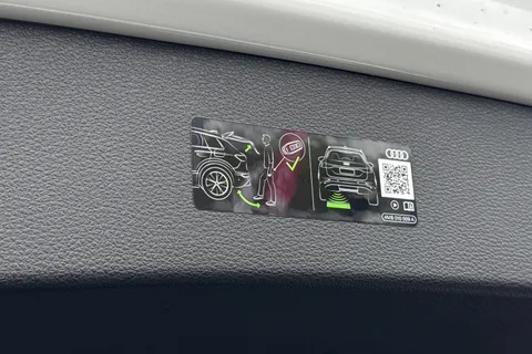 PK75YCZ Audi SQ7 SUV  Vorsprung TFSI  507 PS tiptronic Thumbnail #28