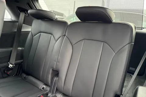 PK75YCZ Audi SQ7 SUV  Vorsprung TFSI  507 PS tiptronic Thumbnail #29