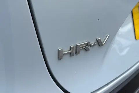 KW73WBO Honda HR-V 1.5 eHEV Elegance 5dr CVT Thumbnail #31