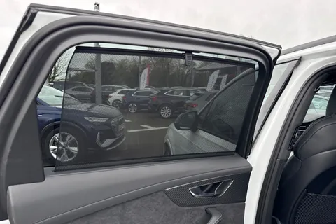 PK75YCZ Audi SQ7 SUV  Vorsprung TFSI  507 PS tiptronic Thumbnail #32