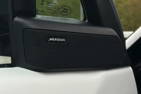  Land Rover Range Rover Sport 3.0 D300 MHEV Dynamic SE Auto 4WD Euro 6 (s/s) 5dr Thumbnail #31